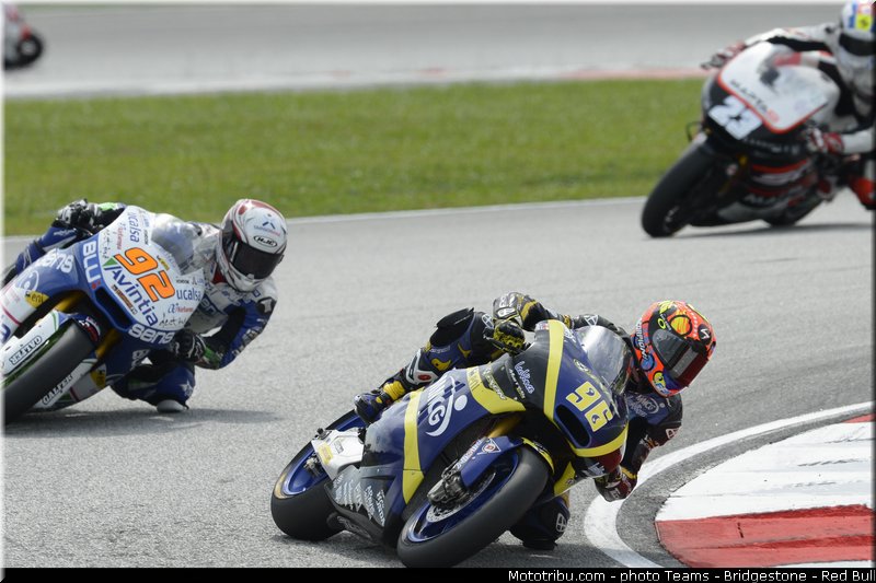 moto2_021_malaisie_sepang_2013
