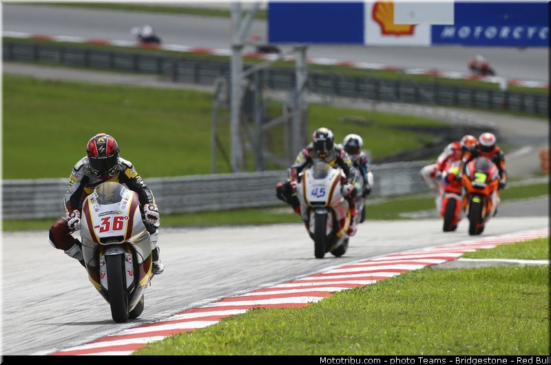 moto2_037_malaisie_sepang_2013