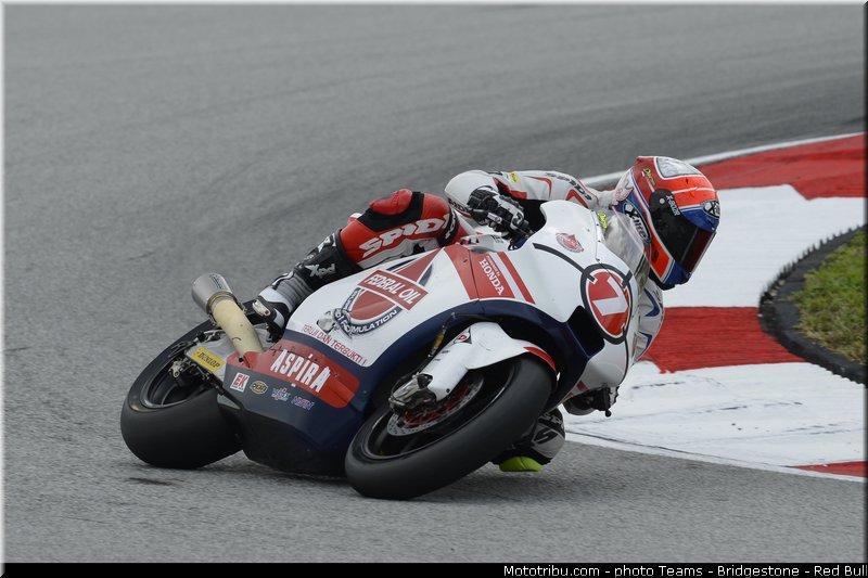 moto2_pradita_010_malaisie_sepang_2013