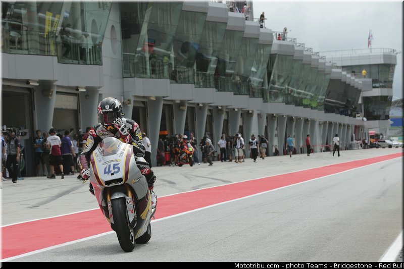 moto2_redding_010_malaisie_sepang_2013
