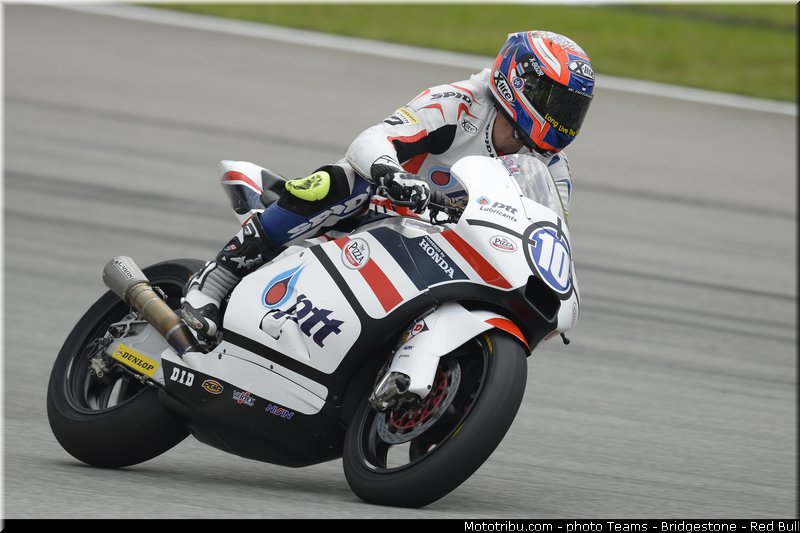 moto2_warokorn_002_malaisie_sepang_2013