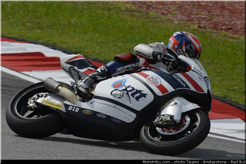 moto2_warokorn_009_malaisie_sepang_2013