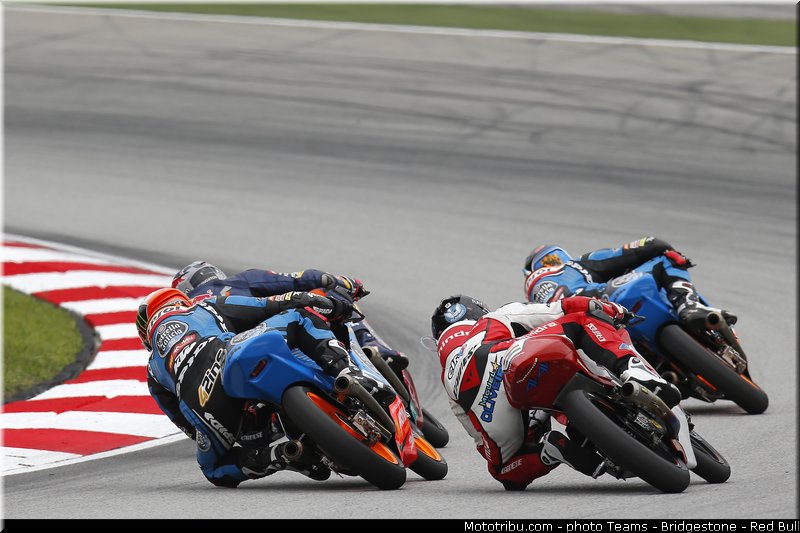 moto3_052_malaisie_sepang_2013