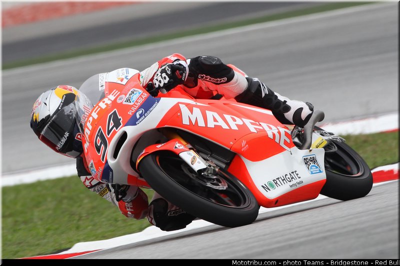 moto3_folger_008_malaisie_sepang_2013