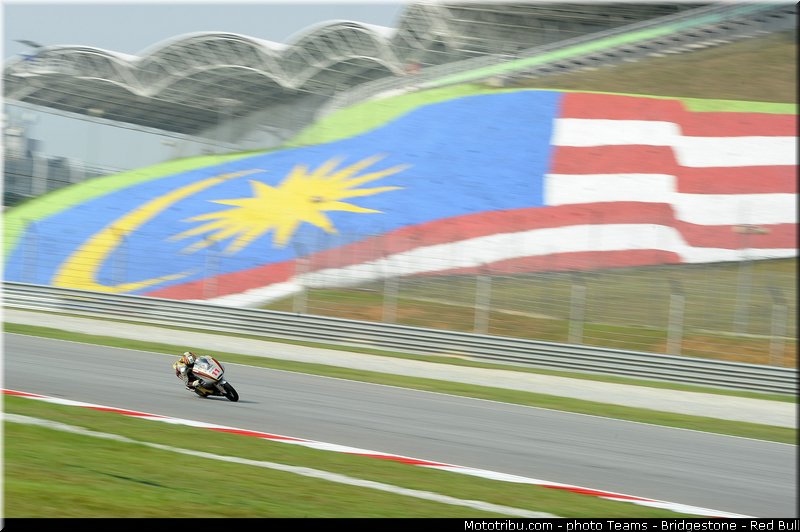moto3_loi_001_malaisie_sepang_2013