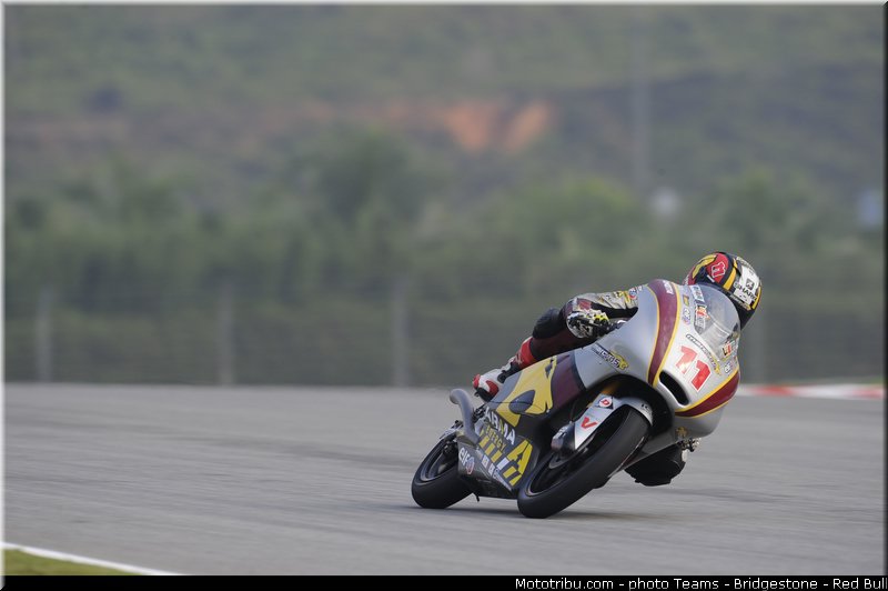 moto3_loi_005_malaisie_sepang_2013