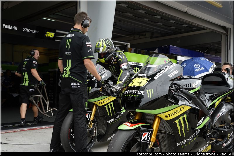 motogp_crutchlow_025_malaisie_sepang_2013