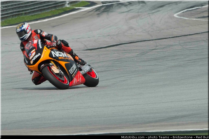 motogp_edwards_007_malaisie_sepang_2013
