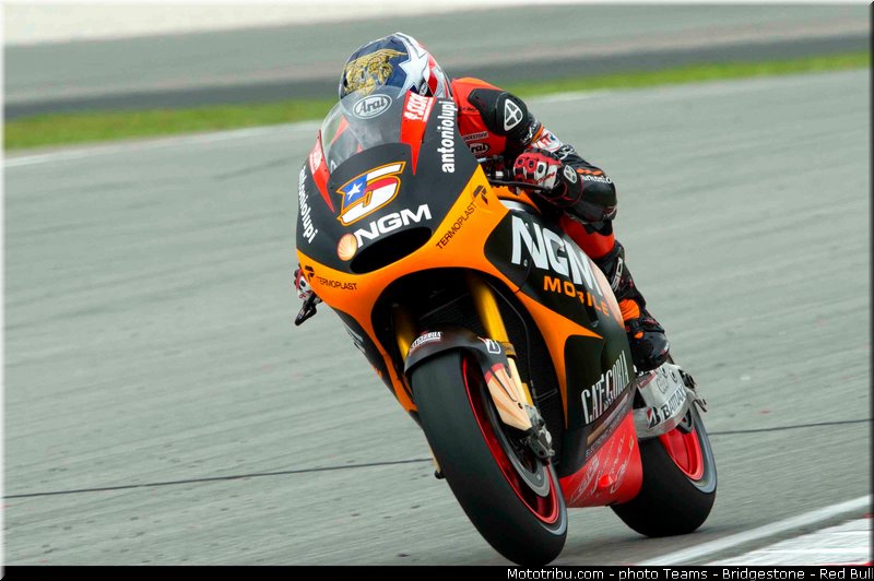 motogp_edwards_009_malaisie_sepang_2013