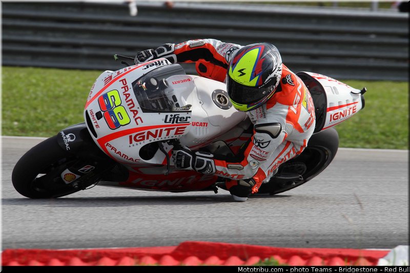 motogp_hernandez_015_malaisie_sepang_2013