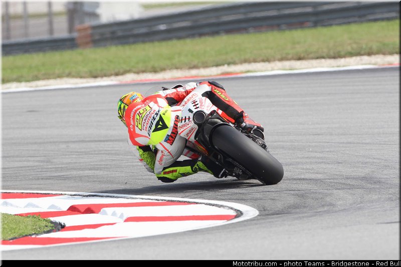 motogp_iannone_004_malaisie_sepang_2013
