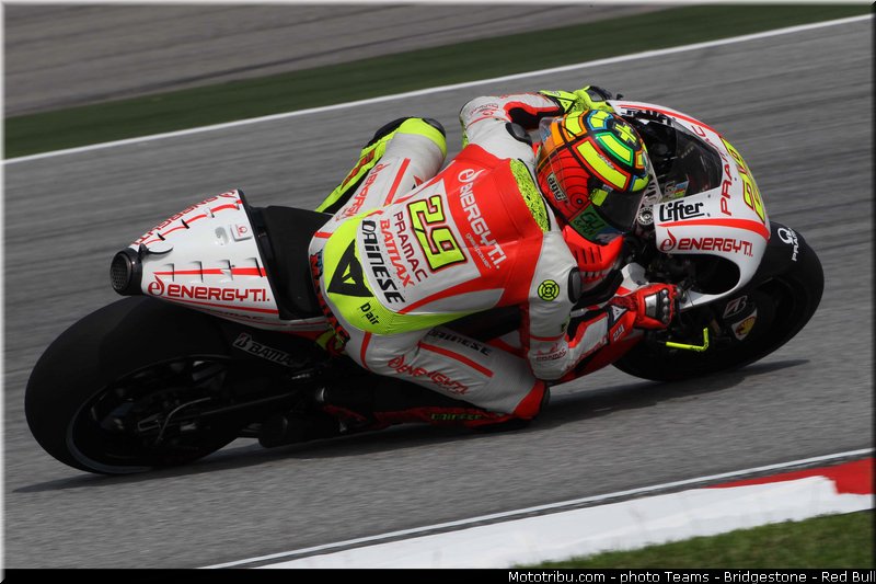 motogp_iannone_005_malaisie_sepang_2013