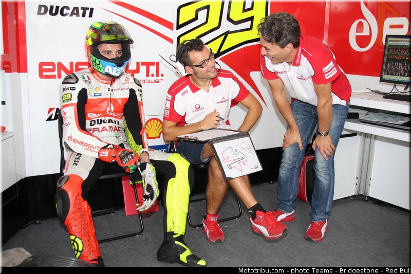 motogp_iannone_008_malaisie_sepang_2013