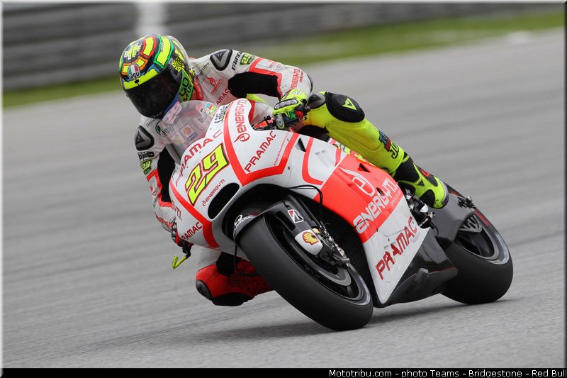 motogp_iannone_011_malaisie_sepang_2013