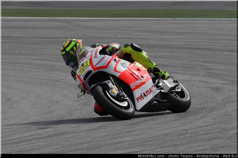 motogp_iannone_019_malaisie_sepang_2013