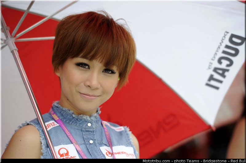 motogp_pitbabe_026_malaisie_sepang_2013