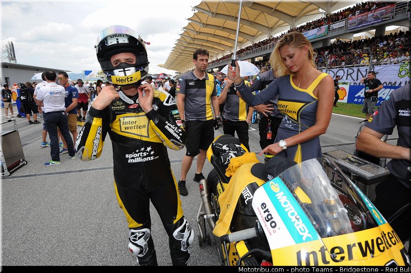 motogp_pitbabe_037_malaisie_sepang_2013