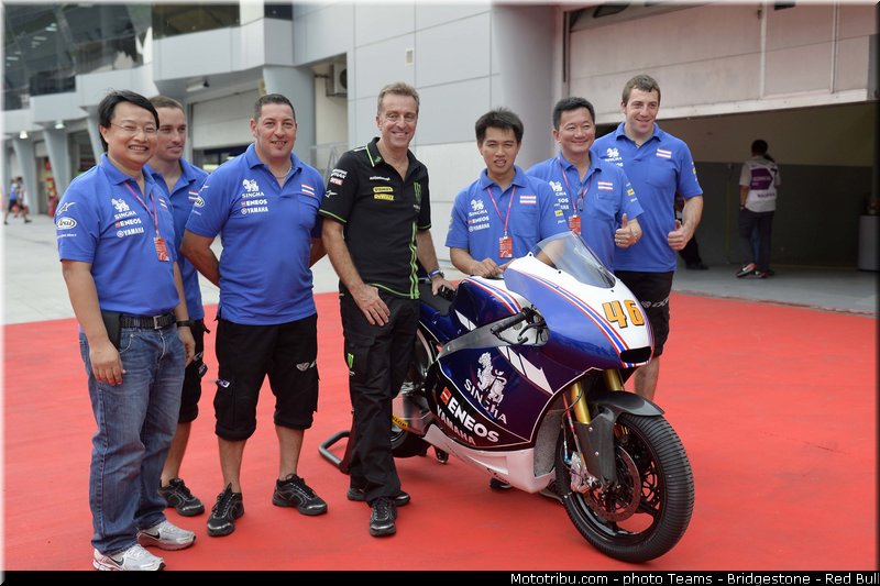 motogp_tech3_002_malaisie_sepang_2013