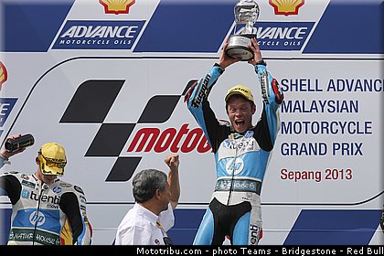 moto2_045_malaisie_sepang_2013.jpg