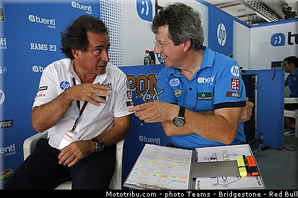 moto2_espargaro_p_001_malaisie_sepang_2013.jpg