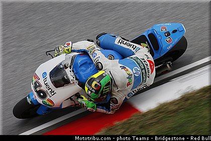 moto2_espargaro_p_002_malaisie_sepang_2013.jpg
