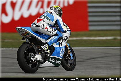 moto2_espargaro_p_003_malaisie_sepang_2013.jpg