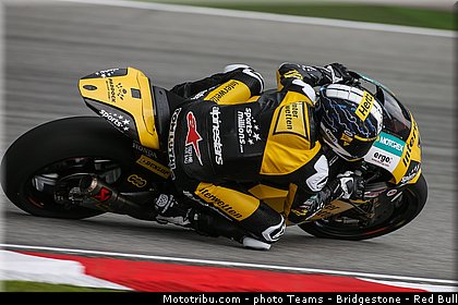moto2_luthi_013_malaisie_sepang_2013.jpg