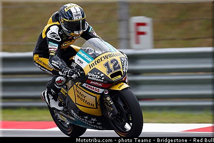 moto2_luthi_015_malaisie_sepang_2013.jpg
