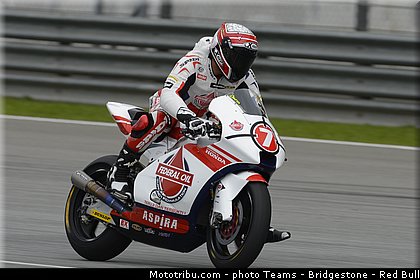 moto2_pradita_004_malaisie_sepang_2013.jpg