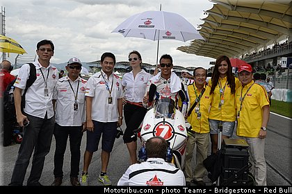 moto2_pradita_006_malaisie_sepang_2013.jpg