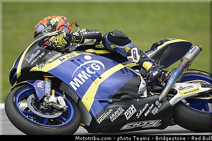 moto2_rossi_007_malaisie_sepang_2013.jpg