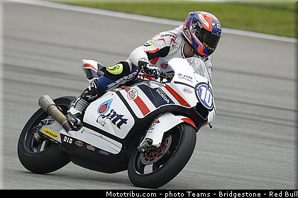 moto2_warokorn_002_malaisie_sepang_2013.jpg