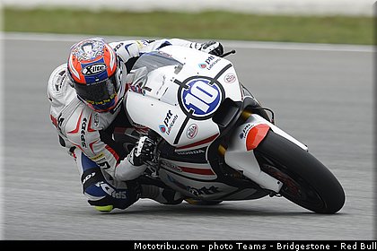 moto2_warokorn_003_malaisie_sepang_2013.jpg