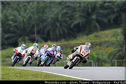 moto3_006_malaisie_sepang_2013.jpg