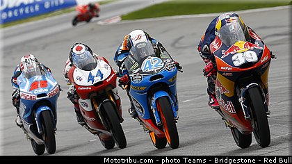 moto3_045_malaisie_sepang_2013.jpg