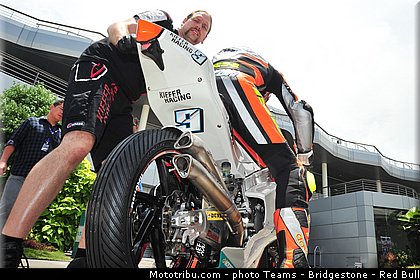 moto3_finsterbusch_007_malaisie_sepang_2013.jpg
