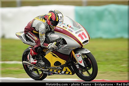 moto3_loi_003_malaisie_sepang_2013.jpg