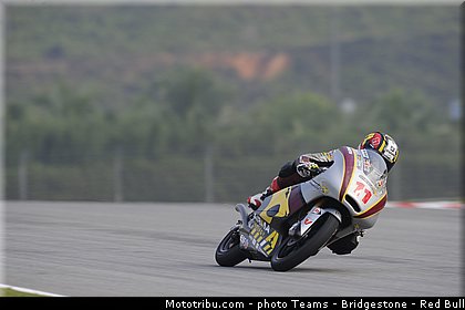 moto3_loi_005_malaisie_sepang_2013.jpg