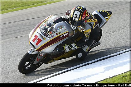 moto3_loi_009_malaisie_sepang_2013.jpg