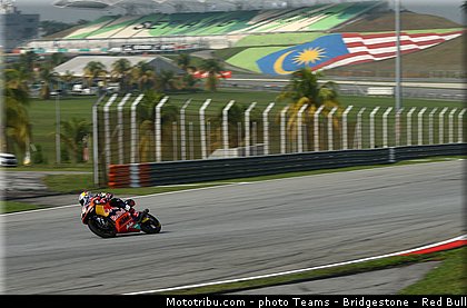 moto3_salom_001_malaisie_sepang_2013.jpg