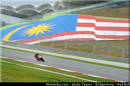 moto3_salom_006_malaisie_sepang_2013.jpg