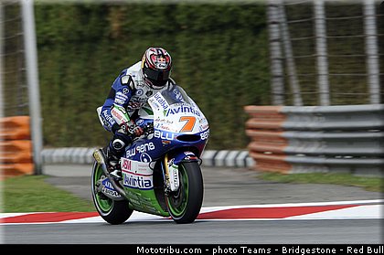 motogp_aoyama_003_malaisie_sepang_2013.jpg