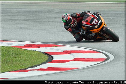 motogp_corti_007_malaisie_sepang_2013.jpg