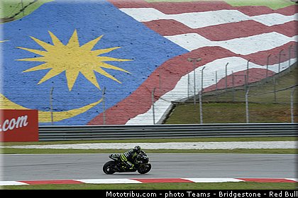 motogp_crutchlow_009_malaisie_sepang_2013.jpg