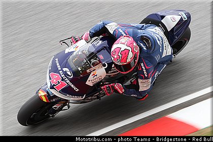 motogp_espargaro_008_malaisie_sepang_2013.jpg