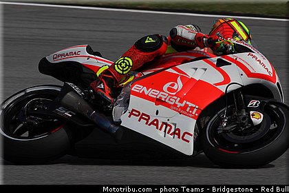 motogp_iannone_003_malaisie_sepang_2013.jpg