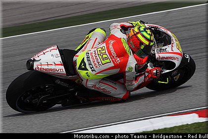 motogp_iannone_005_malaisie_sepang_2013.jpg