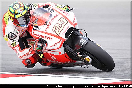 motogp_iannone_007_malaisie_sepang_2013.jpg