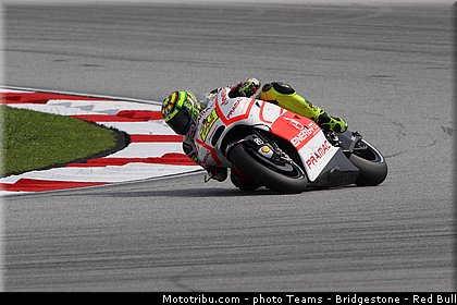 motogp_iannone_020_malaisie_sepang_2013.jpg