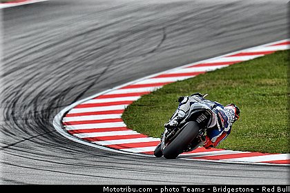 motogp_lorenzo_009_malaisie_sepang_2013.jpg